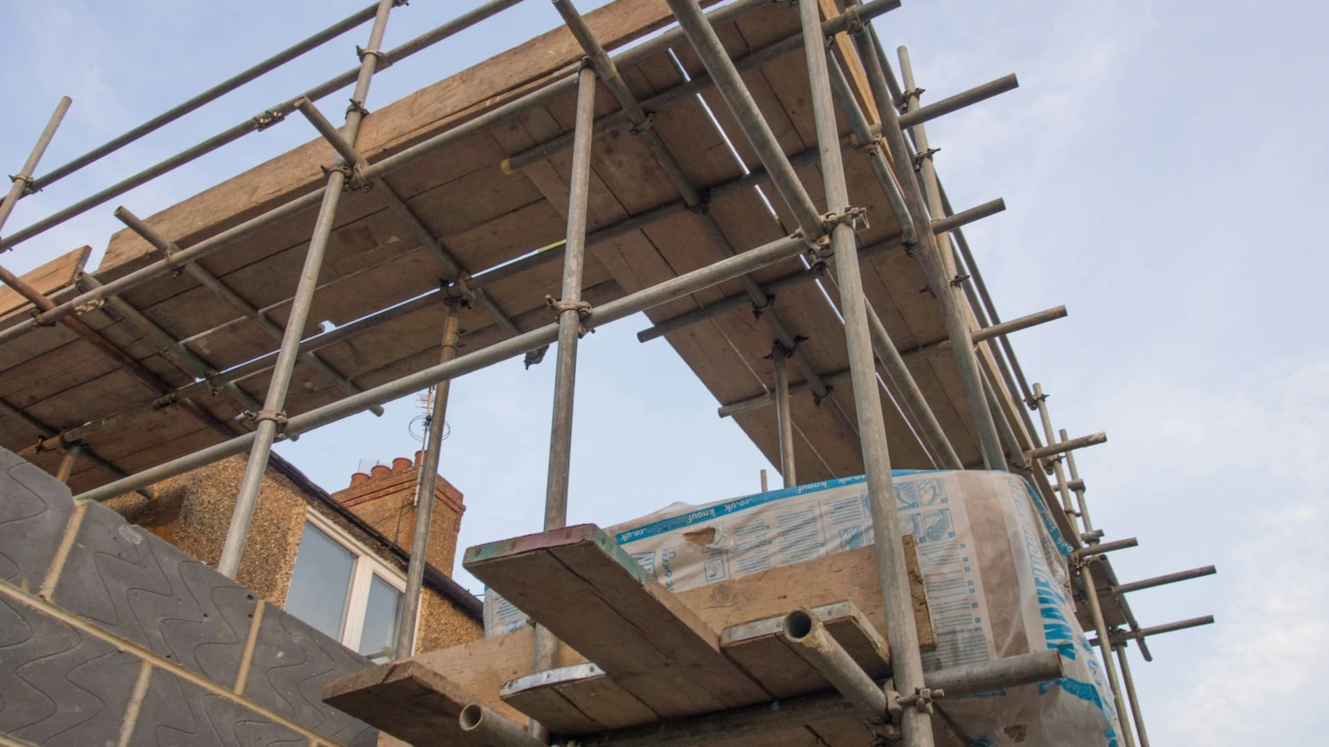 Siding Installation service - Professional roofing, siding, and window installation